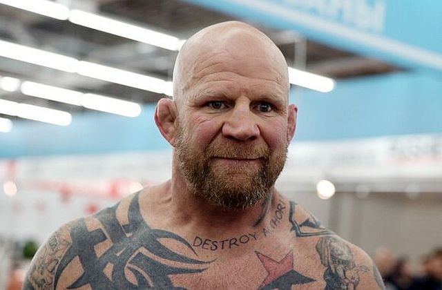 неандерталец Джеффри Монсон